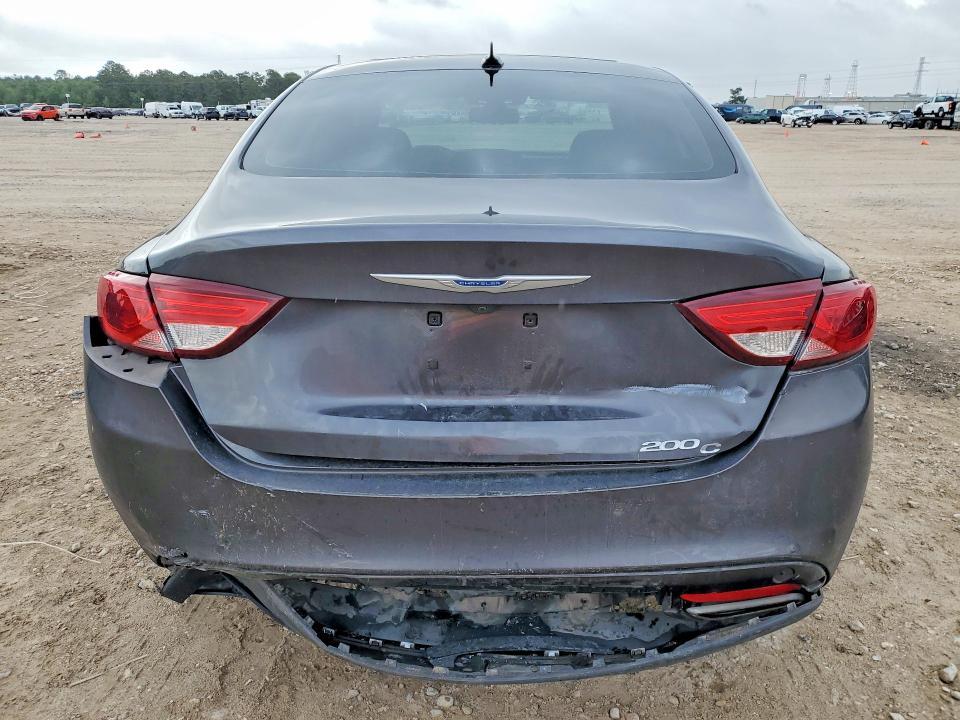 2015 Chrysler 200 c