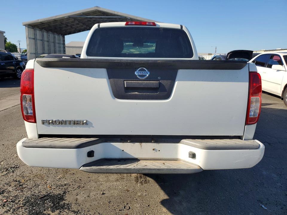 2017 Nissan Frontier s