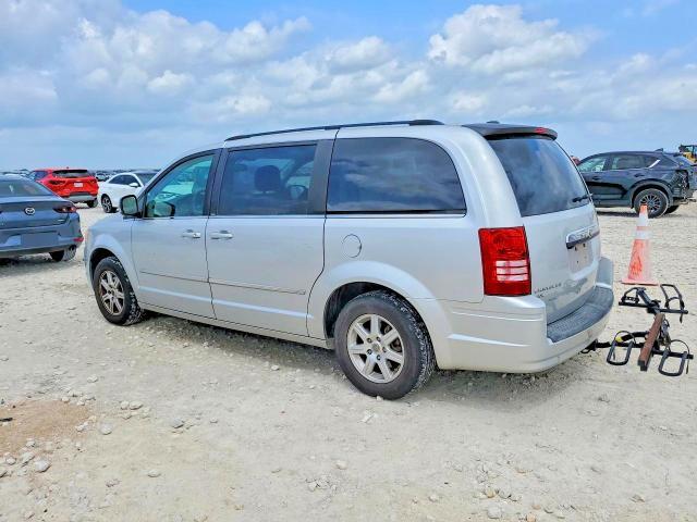 2010 Chrysler Town & Country Touring Plus