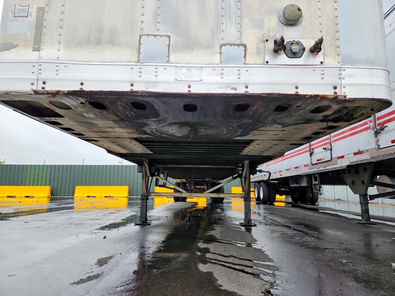 2001 Trailmobile DRY Van Trailer