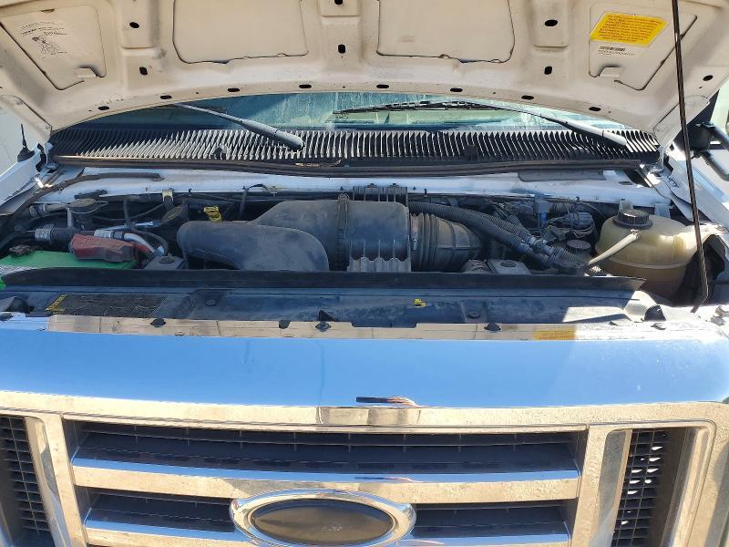 2016 Ford E350 Shuttle bus