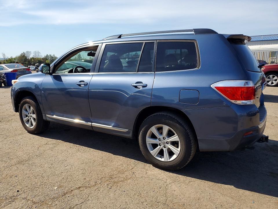 2012 Toyota Highlander se