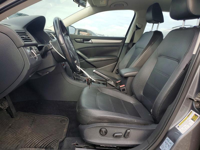 2014 Volkswagen Passat s