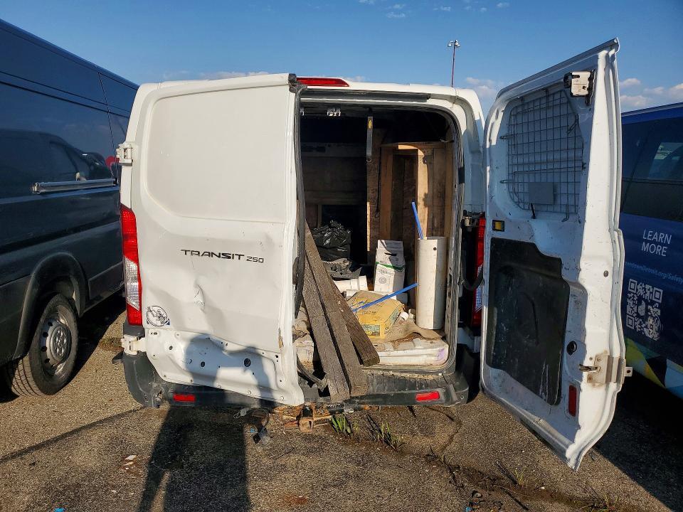 2017 Ford Transit T-250