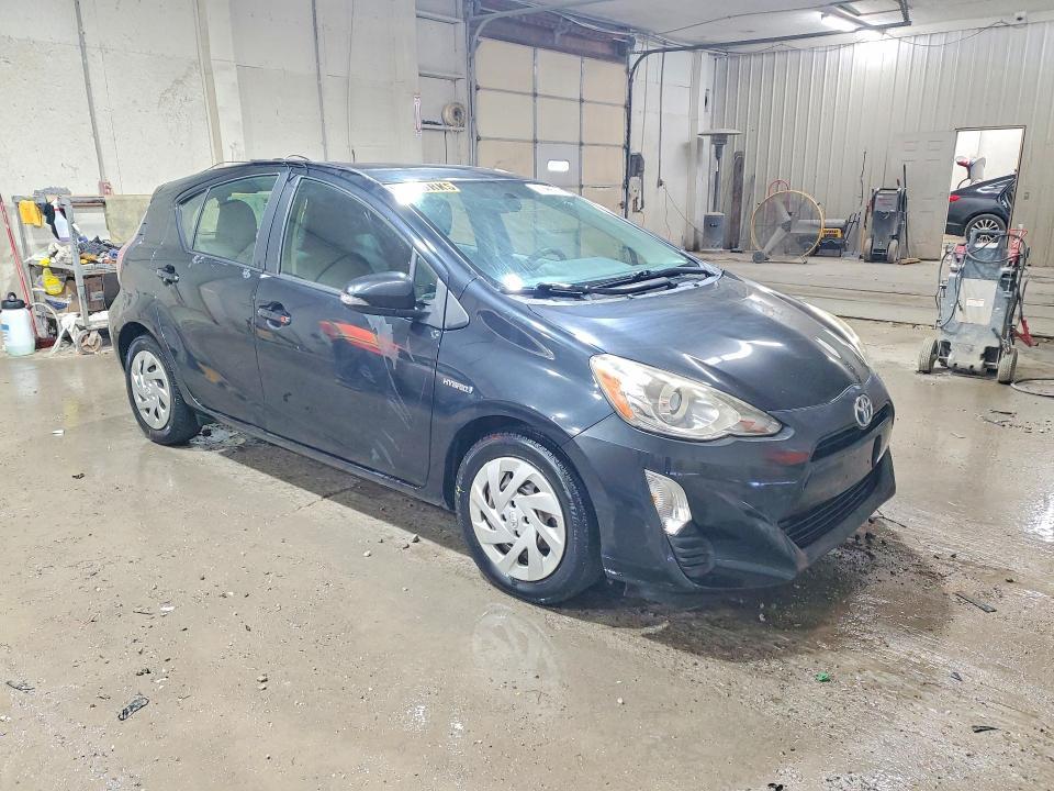 2016 Toyota Prius c two