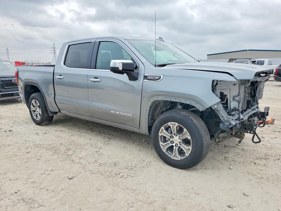 2025 GMC Sierra C1500 SLT