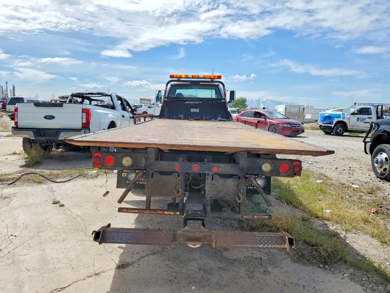 2007 Ford F650 Super Duty Rollback Truck