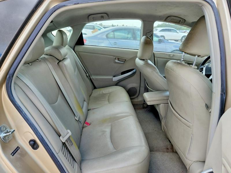 2010 Toyota Prius ii