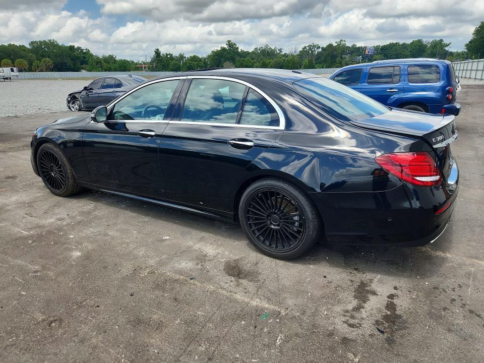 2019 Mercedes-Benz E 300