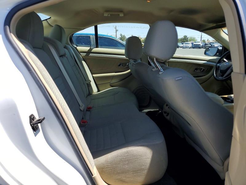 2013 Ford Taurus se