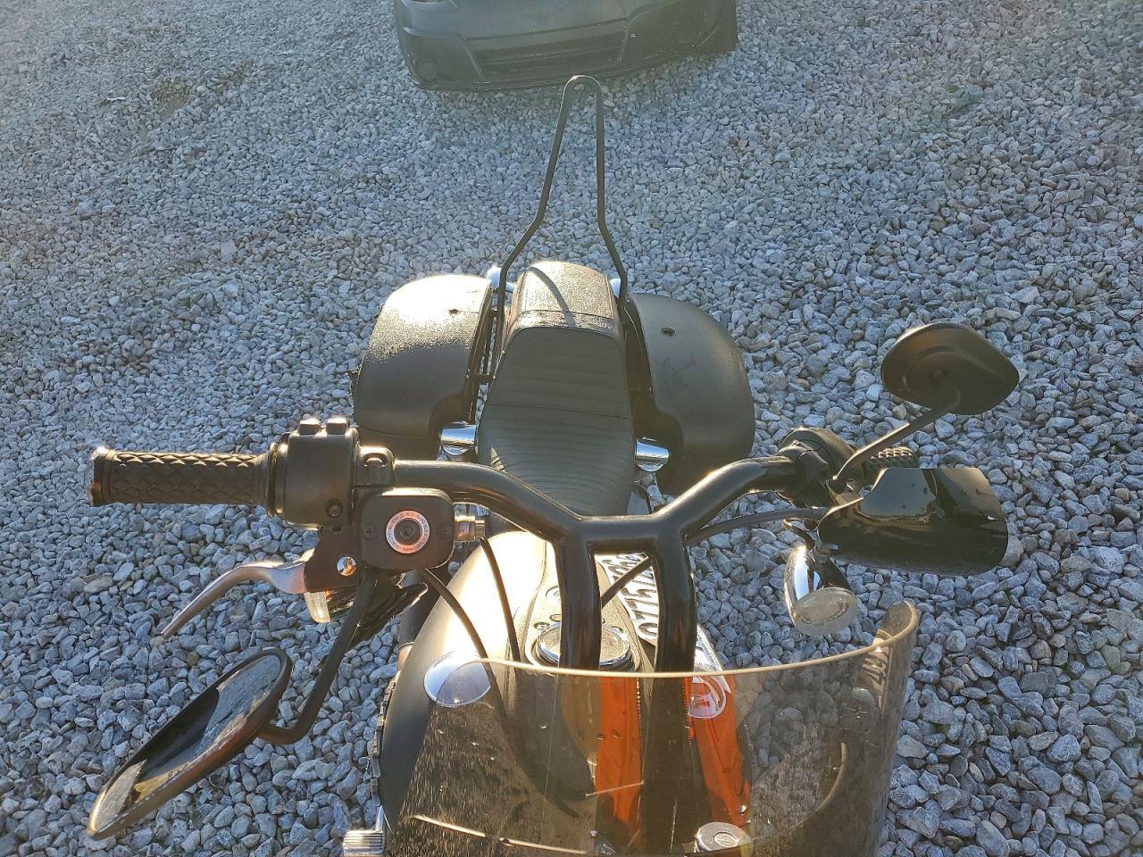 2014 Harley-Davidson Fxdb Dyna Street BOB