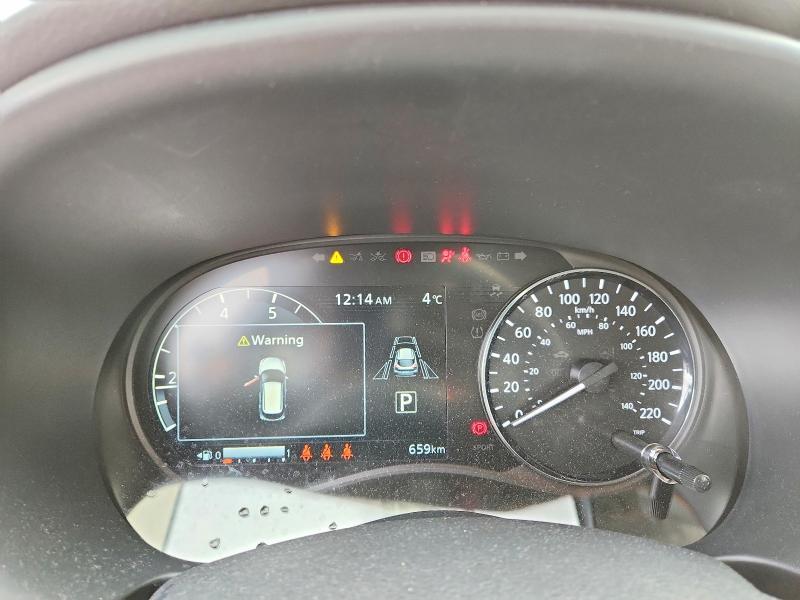 2025 Nissan Kicks Play sv