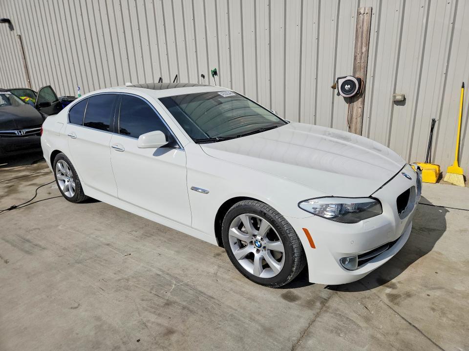 2011 BMW 550 i