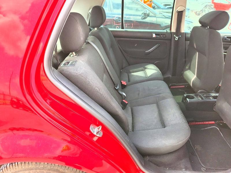 2004 Volkswagen Golf gl