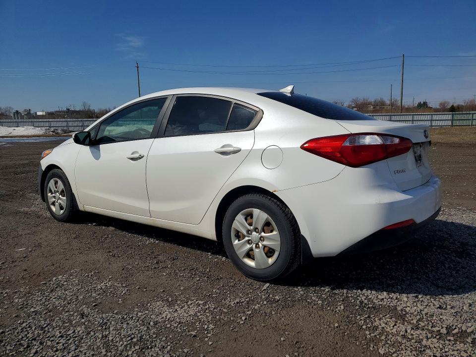 2014 KIA Forte lx 4DR