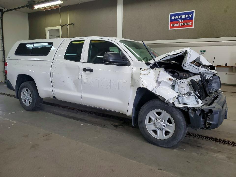 2017 Toyota Tundra SR