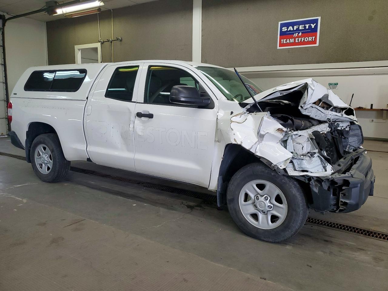 2017 Toyota Tundra SR