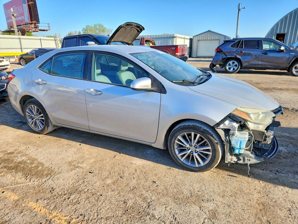 2015 Toyota Corolla le Plus