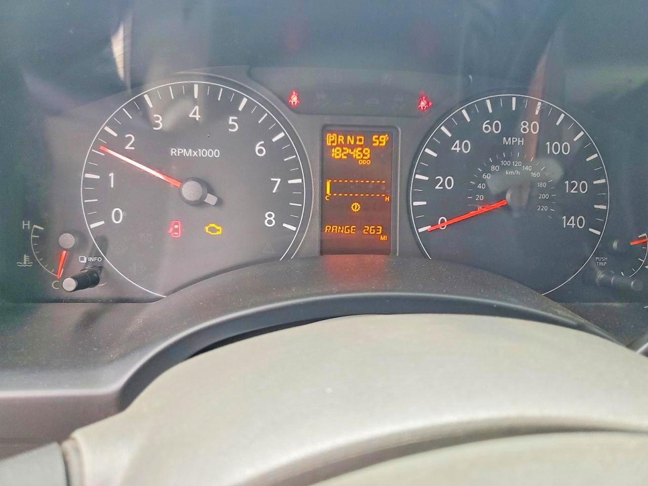 2019 Niss Nv 2500 sv