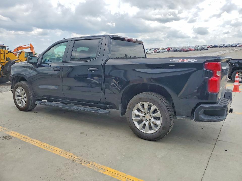 2026 Chevrolet Silverado K1500 Custom