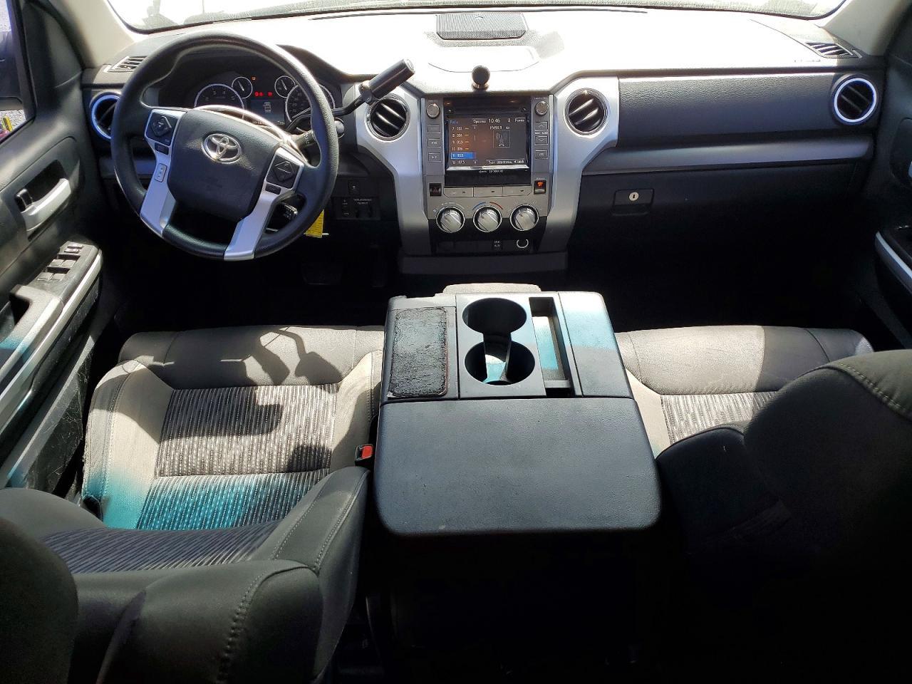 2017 Toyota Tundra SR5