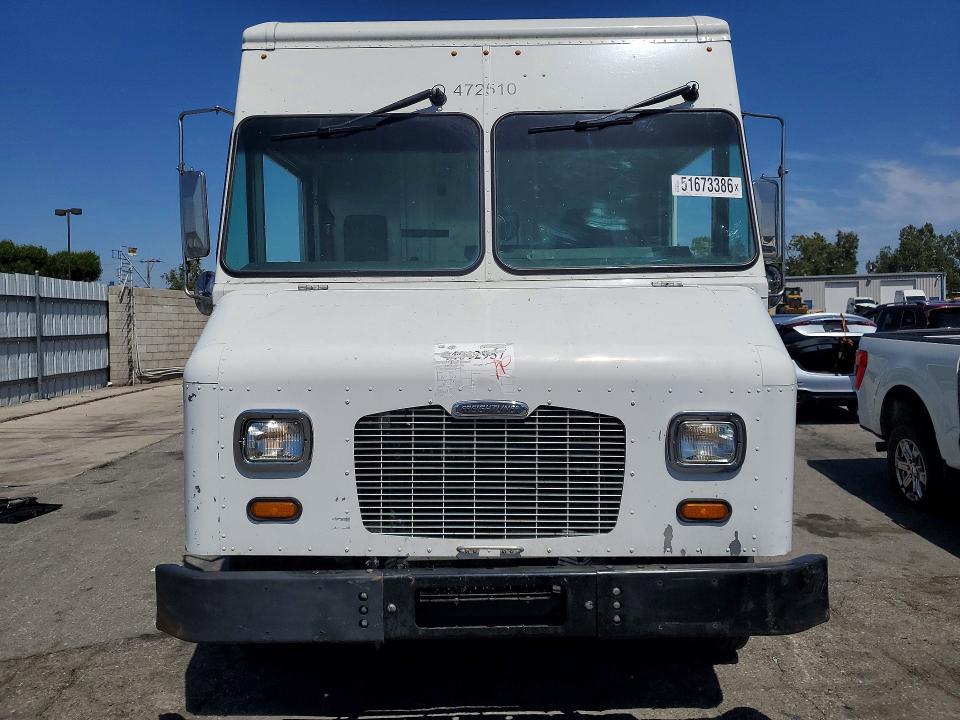 2022 Freigliner 2022 Freightliner MT45 Chassis Delivery Truck