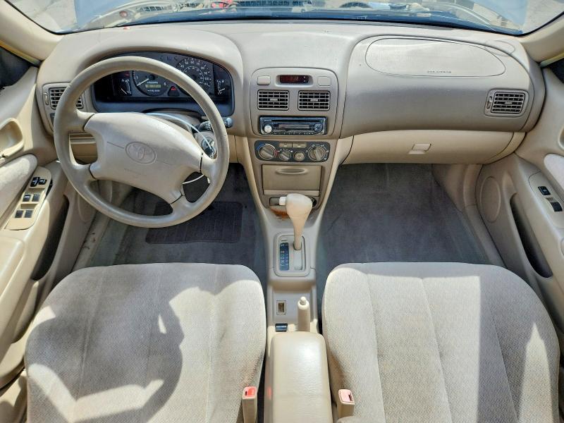 2002 Toyota Corolla le