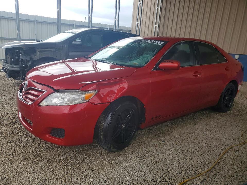 2011 Toyota Camry le