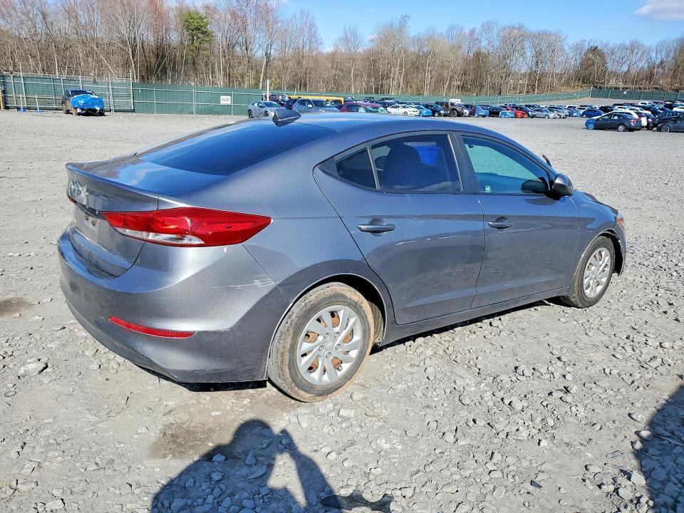 2018 Hyundai Elantra se