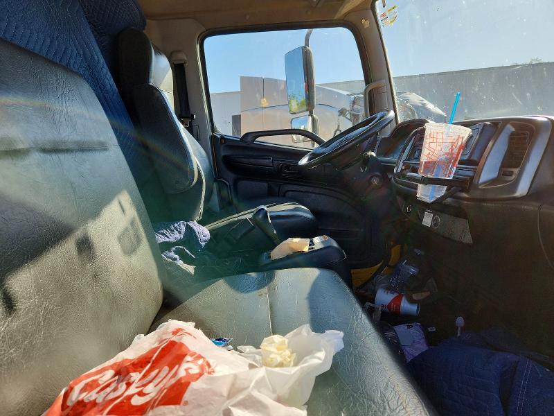 2019 Hino 258/268 BOX Truck