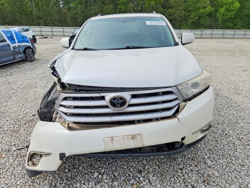 2012 Toyota Highlander se