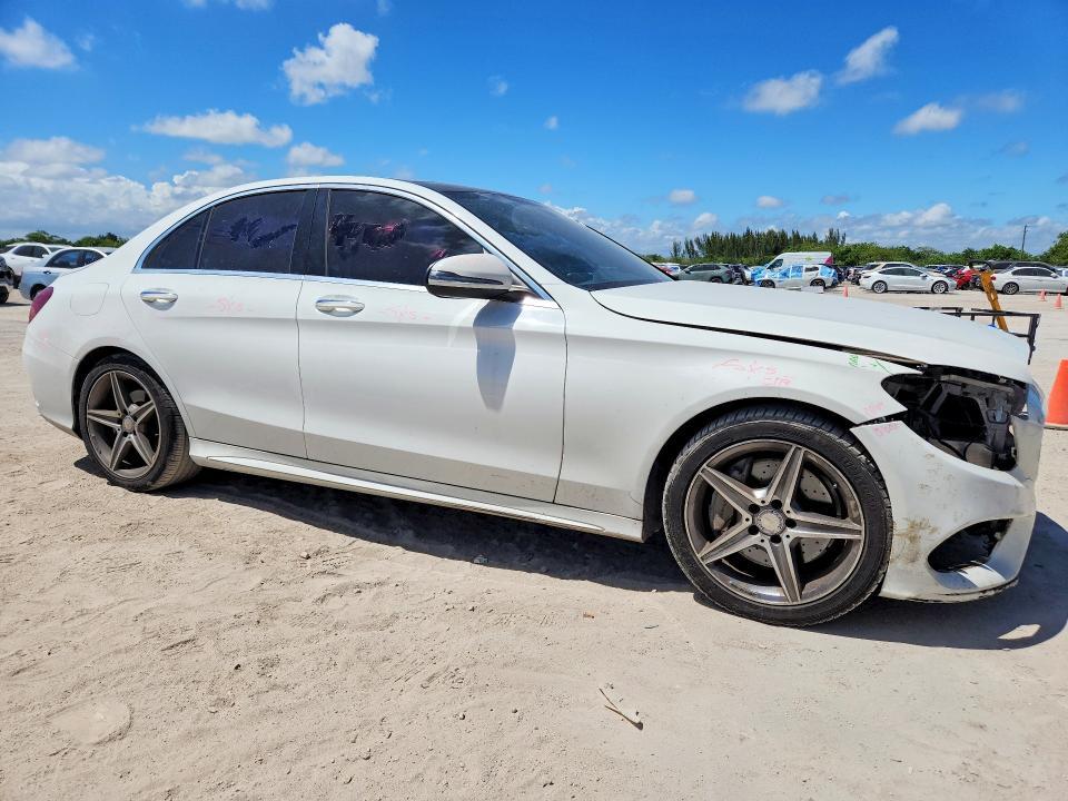2016 Mercedes-Benz C300