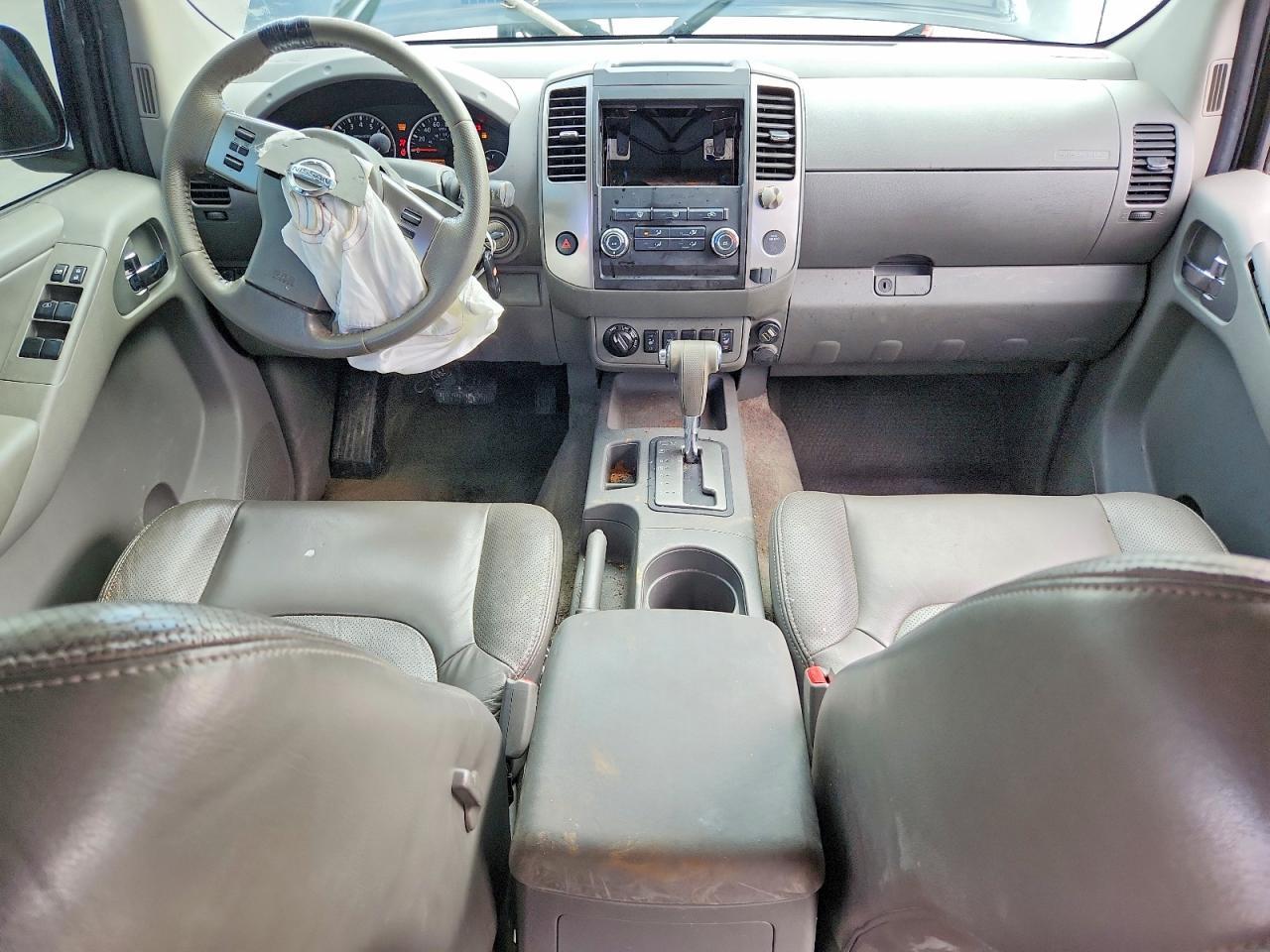 2011 Nissan Frontier S
