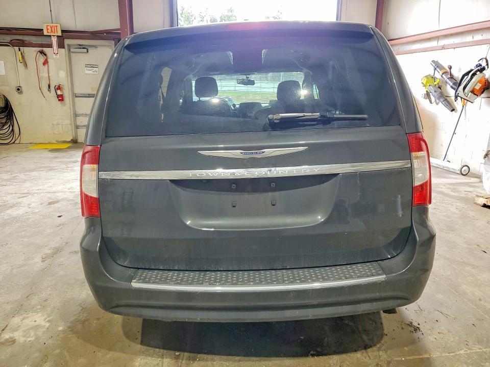 2012 Chrysler Town & Country Touring