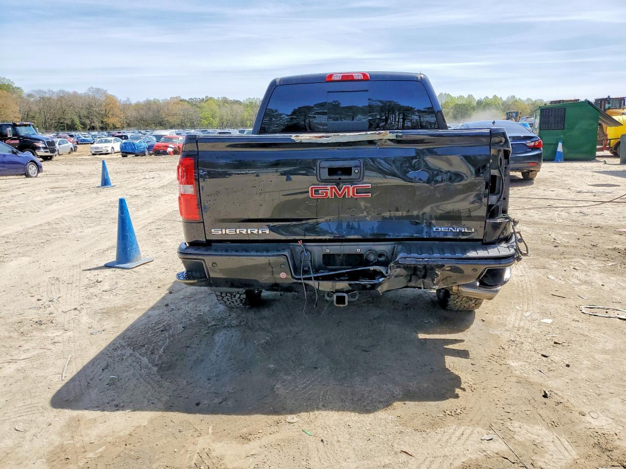 2015 GMC Sierra K1500 Denali