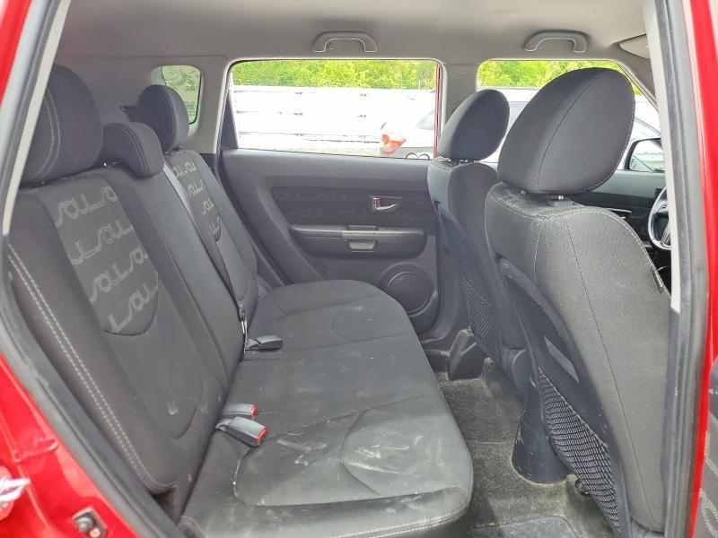 2013 KIA Soul +
