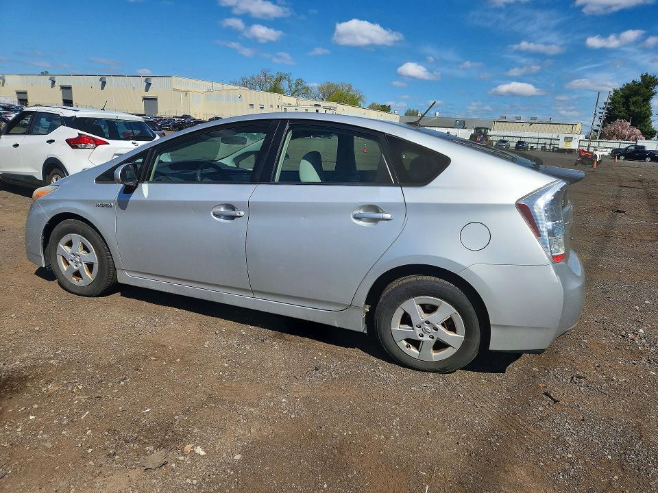 2010 Toyota Prius ii