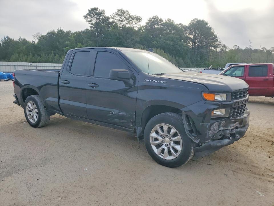 2021 Chevrolet Silverado C1500 Custom