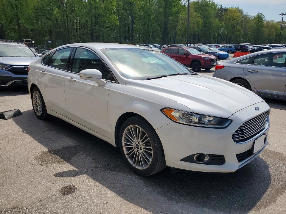 2014 Ford Fusion se