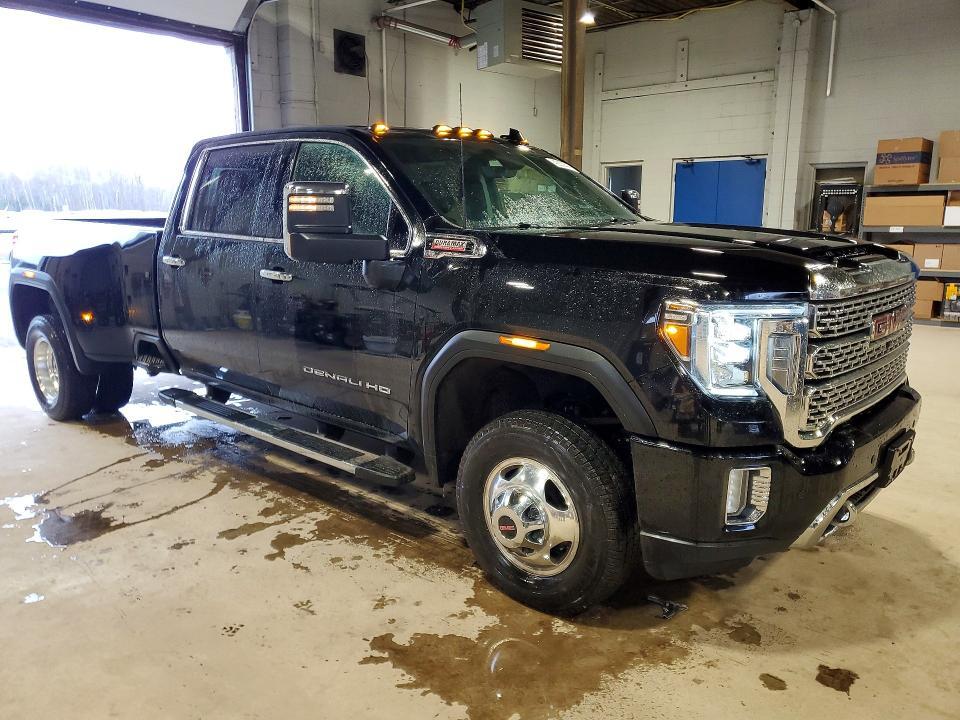 2023 GMC Sierra K3500 Denali
