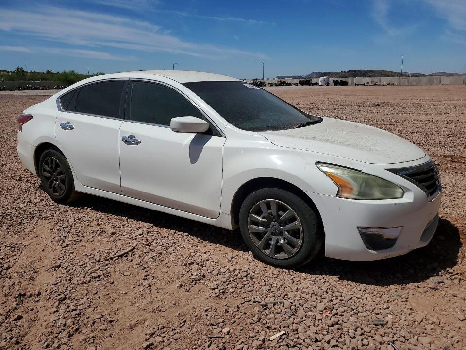 2015 Niss Altima