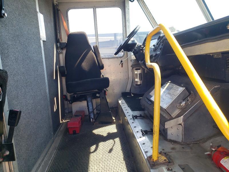 2013 Utilimaster Delivery Truck