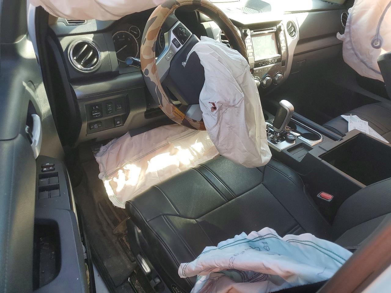 2014 Toyota Tundra Crewmax SR5
