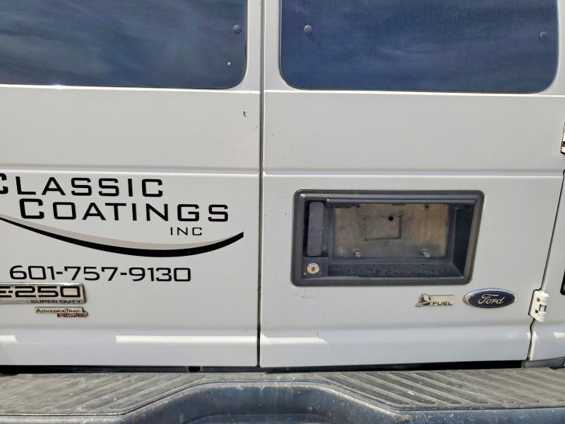 2011 Ford Econoline E250 van