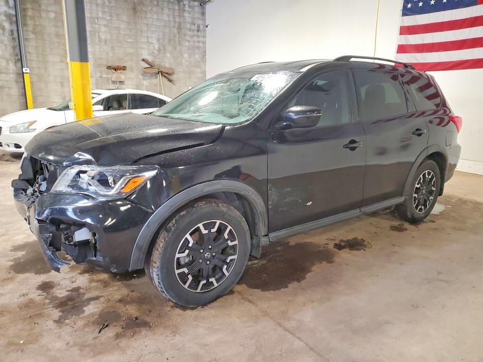 2019 Nissan Pathfinder sv