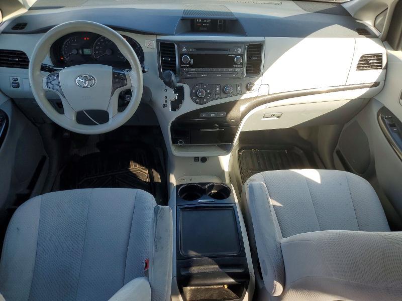 2012 Toyota Sienna le