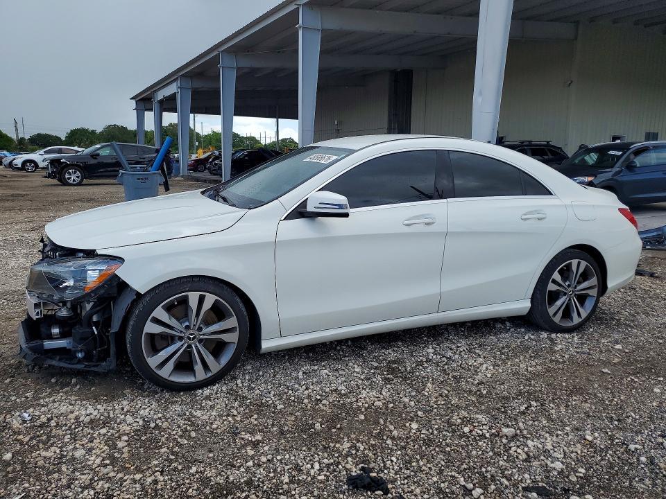 2016 Mercedes-Benz Cla 250