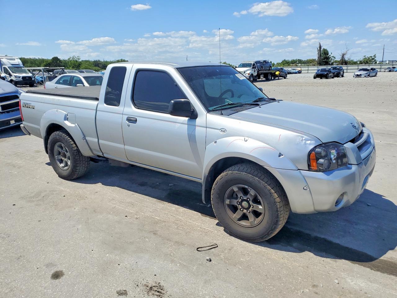 2003 Nissan Frontier XE-V6 Desert Runner