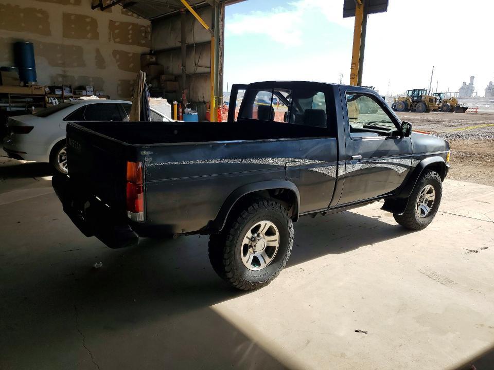 1997 Nissan Truck XE