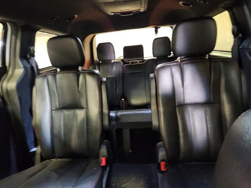 2016 Dodge Grand Caravan r
